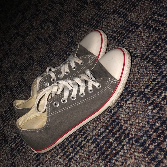 converse - Picture 2 of 3
